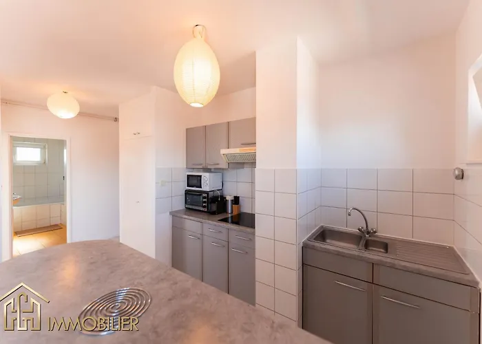 Apartman L'orient - Parking